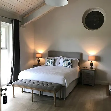 Historical Three-bedroom Townhouse