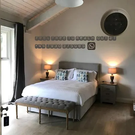 Historical Three-bedroom Townhouse *